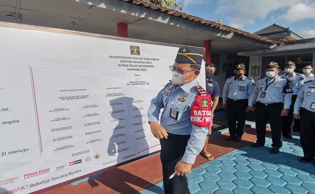 ngeri-selain-dimasukkan-ke-sel-tikus-hak-hak-napi-dicabut