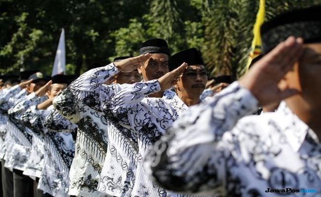 ratusan-pensiun-tabanan-terancam-krisis-guru-sd-dan-smp