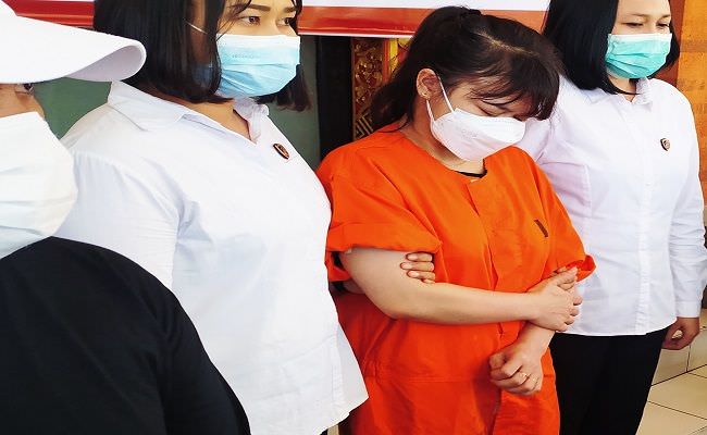 resmi-tersangka-selebgram-cantik-rani-rahmawati-terancam-12-tahun
