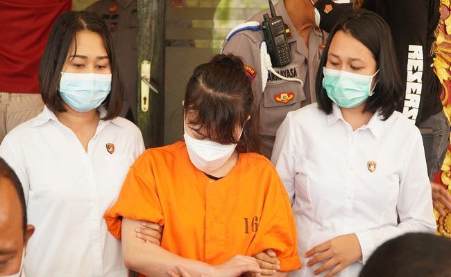 selebgram-rani-rahmawati-ternyata-sudah-berstatus-janda-anak-satu