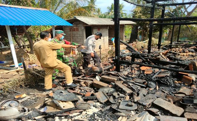 gegara-masak-mie-instan-sambil-main-hp-rumah-warga-gerokgak-ludes