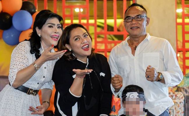 mantan-bupati-eka-jadi-tsk-adi-wiryatama-hingga-suami-disebut-kpk