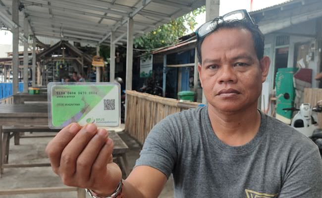 penyelam-pokmaswas-meninggal-istri-dapat-jaminan-kematian-rp42-juta