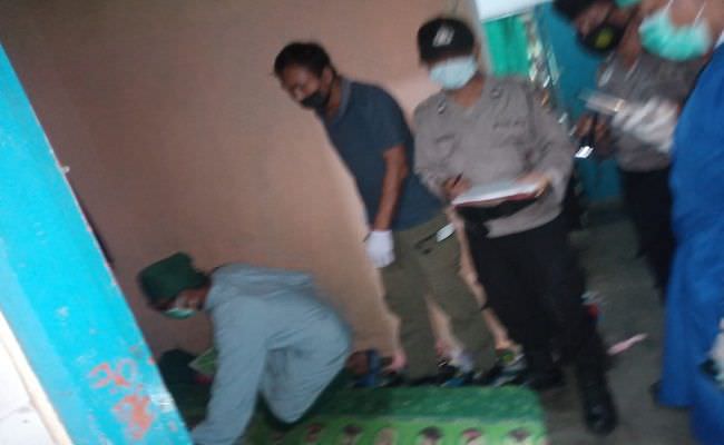 selain-sudah-kaku-polisi-temukan-luka-dan-darah-di-jasad-indrawati
