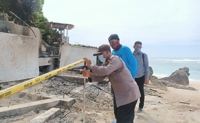 setelah-ludes-terbakar-restoran-mewah-di-ungasan-diusut-perizinannya