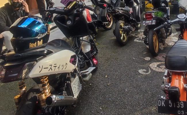 bikin-bising-pengendara-motor-pakai-knalpot-brong-diamankan