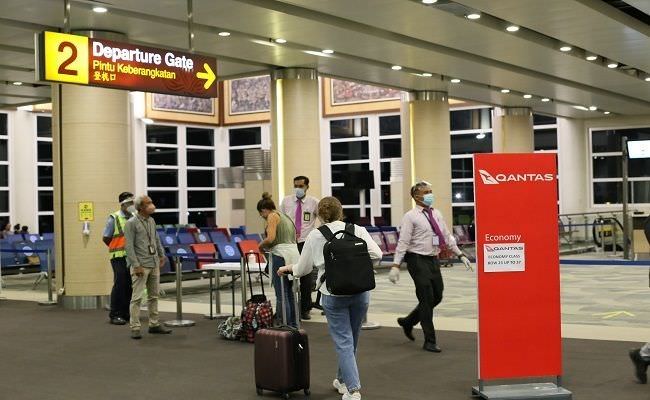 gelar-pesta-dan-main-kembang-api-wna-di-bali-terancam-diusir