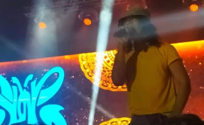 konser-slank-iwan-fals-dmasiv-via-valen-guncang-gianyar-bali