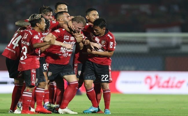 bali-united-raih-3-poin-gol-tercipta-dari-sundulan-stefano-lilipaly