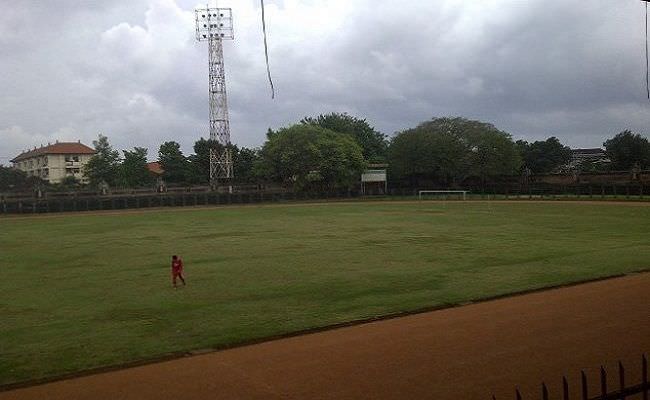 kalah-di-interior-soal-lapangan-boleh-diadu-dengan-stadion-di-jawa