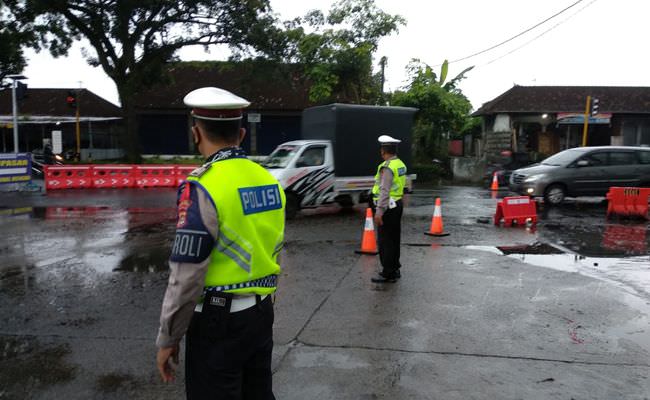 kasatlantas-bilang-parkir-di-badan-jalan-bisa-dipenjara-kalau-nginap