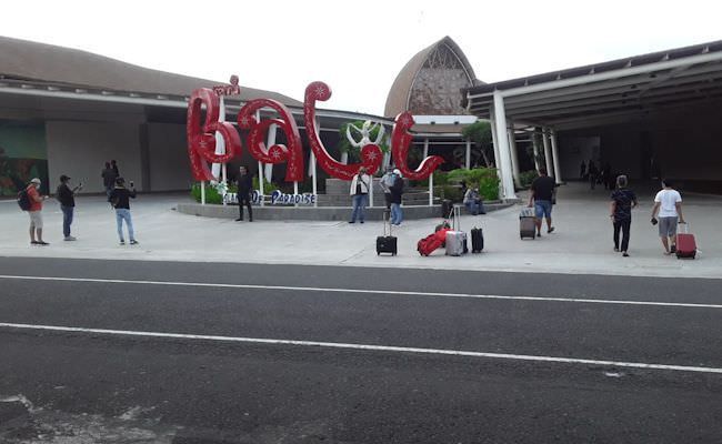 lumayan-selama-nataru-bandara-ngurah-rai-layani-406682-penumpang