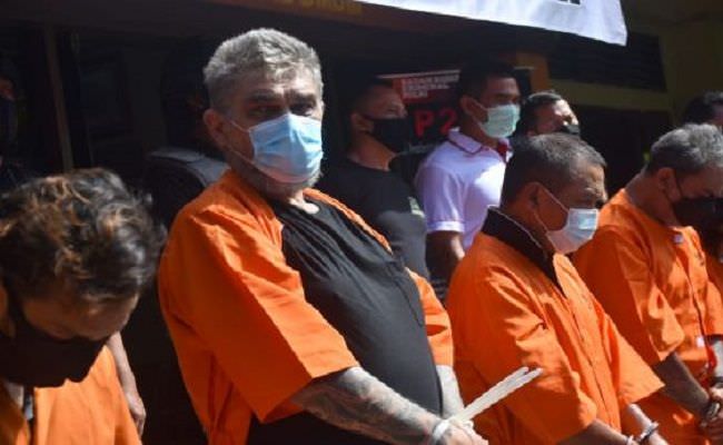 peras-orang-mata-mata-interpol-gadungan-asal-rusia-dituntut-4-tahun