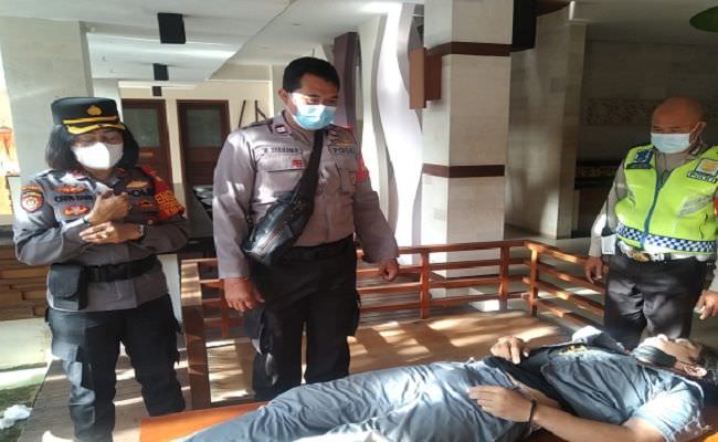 petugas-kebersihan-ditemukan-tewas-di-dasar-kolam-renang-hotel