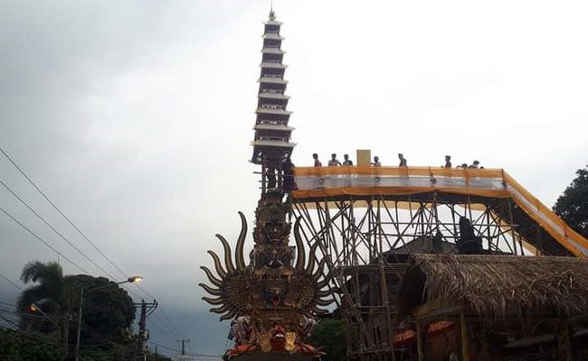 ada-palebon-puri-peliatan-jalan-raya-peliatan-ubud-dialihkan