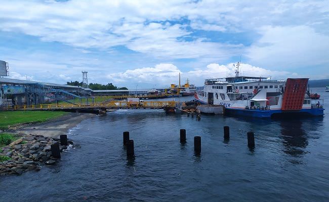 angin-kencang-pelabuhan-gilimanuk-ditutup-sementara