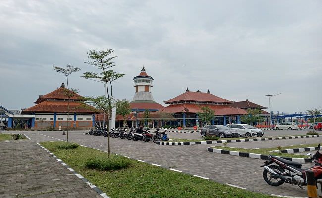 catat-bus-akdp-wajib-turunkan-penumpang-di-terminal-mengwi