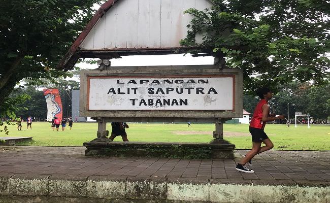 catat-dana-bkk-rp-25-m-untuk-penataan-lapangan-alit-saputra