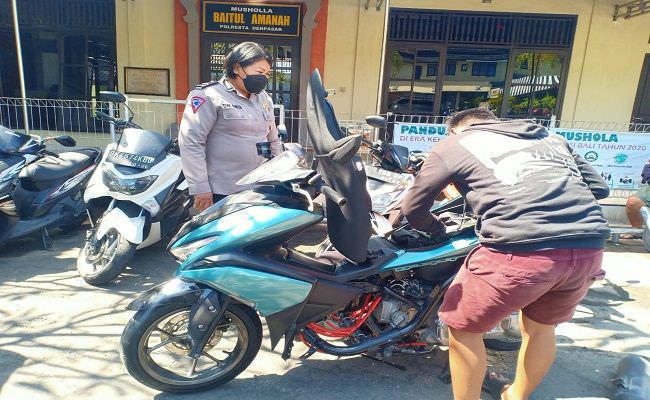 ditangkap-gelar-trek-trekan-4-siswa-smp-mendadak-ngaku-mau-beli-nasi