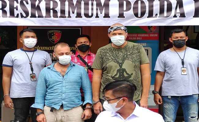 dua-pengeroyok-wna-ukraina-akhirnya-serahkan-diri-begini-kronologinya