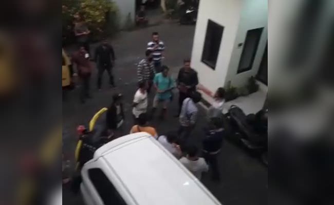 heboh-puluhan-debt-collector-diduga-rampas-mobil-tamu-hotel-di-kuta