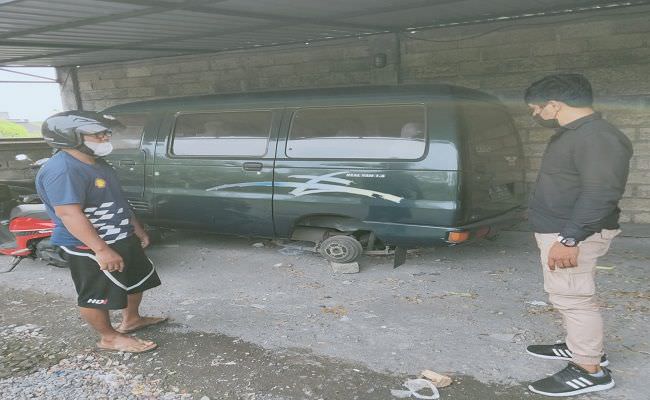 maling-ban-dan-velg-mobil-di-kota-denpasar-dibekuk