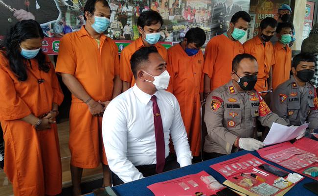 polres-gianyar-tangkap-tujuh-pemakai-hingga-pengedar-narkoba