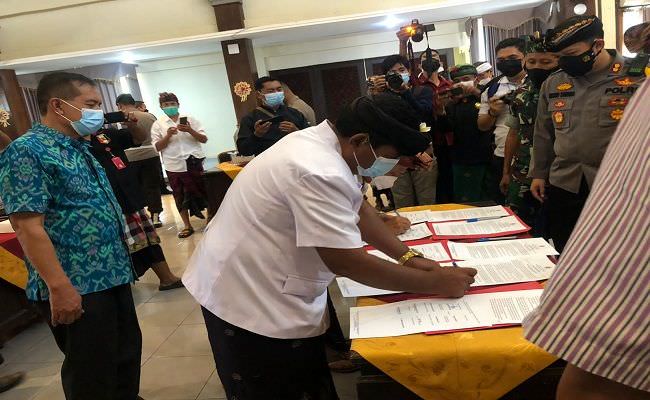 sempat-memanas-konflik-warga-desa-adat-jasri-perasi-berakhir-damai