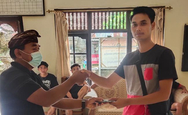 telanjur-buat-ogoh-ogoh-tapi-tak-boleh-pawai-pemuda-banjar-pun-kecewa