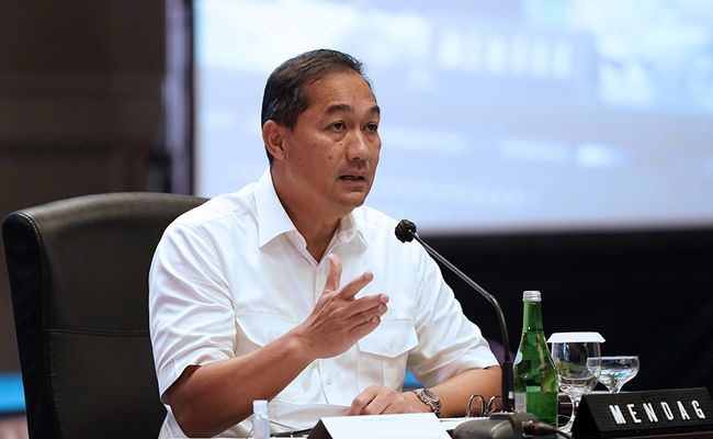 diteken-joe-biden-mendag-produk-panel-surya-ri-siap-bersaing-di-as