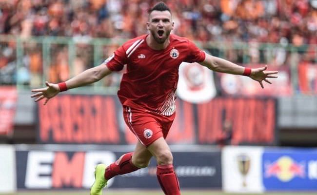 teco-siapkan-taktik-redam-suplai-bola-agresivitas-marko-simic
