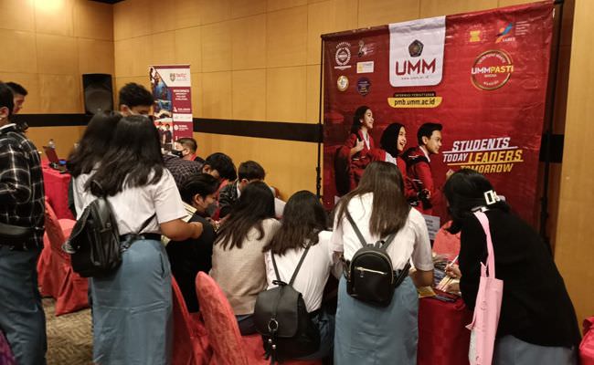 world-education-expo-denpasar-acara-spesial-minim-publikasi