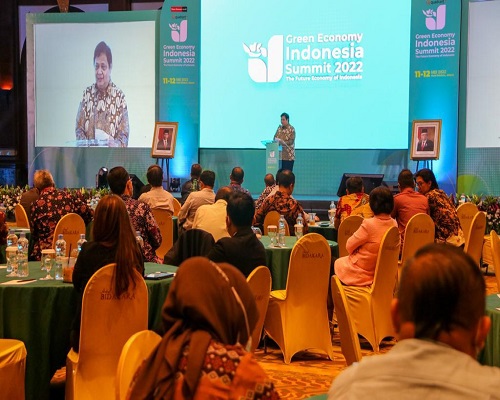 Menko Airlangga Hartarto beri sambutan pada Green Economy Indonesia Summit 2022