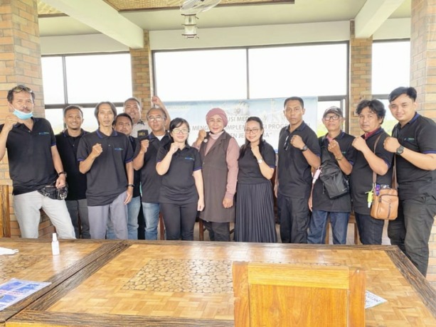 SILATURAHMI DAN DISKUSI: BPJS Kesehatan Cabang Singaraja menggelar acara diskusi media di Kabupaten Jembrana dengan tema “Bersama Mengawal Implementasi Program JKN”, Rabu (26/7/2022). (ist)