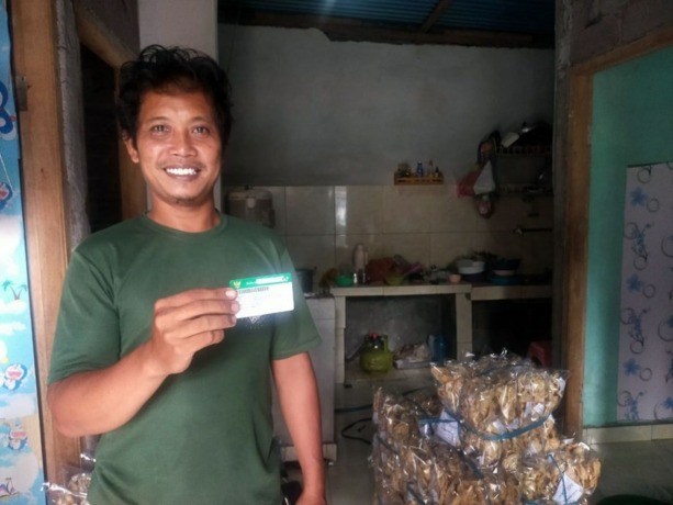 PEDULI ASURANSI: Gede Sarta merasakan manfaat sebagai peserta BPJS Kesehatan. (ist)