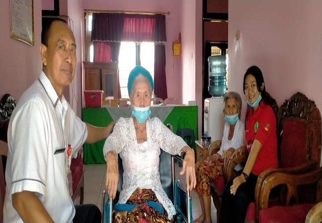 Pondok sosial Tresna Werdha Santhi yang berlokasi di Perumahan Dinas Wanasara, Bongan, Tabanan.(ist)