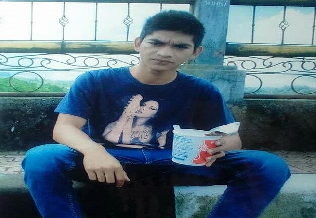 I Wayan Agus Arnawa, 25, alias Kolok berhasil ditangkap polisi di Singaraja, kemarin. (ist)