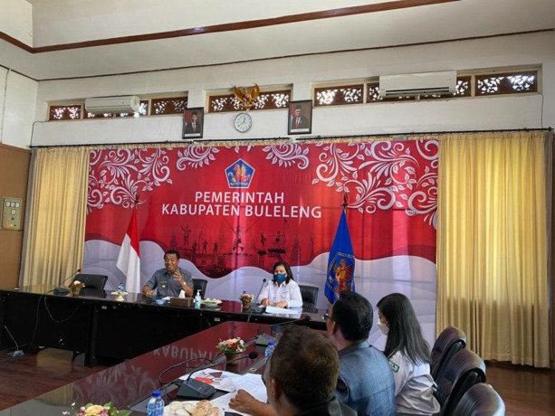 DUKUNG PROGRAM JKN: Pemerintah Kabupaten Buleleng berkomitmen secara bersama mendukung pelaksanaan Program Jaminan Kesehatan Nasional (JKN) agar mencapai Universal Health Coverage (UHC). (IST)