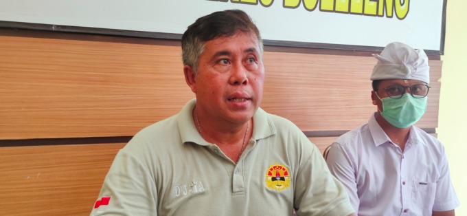 DILOBI?:  - Kasi Humas Polres Buleleng AKP Gede Sumarjaya menjelaskan perkara pemerkosaan bocah di Tejakula Buleleng.