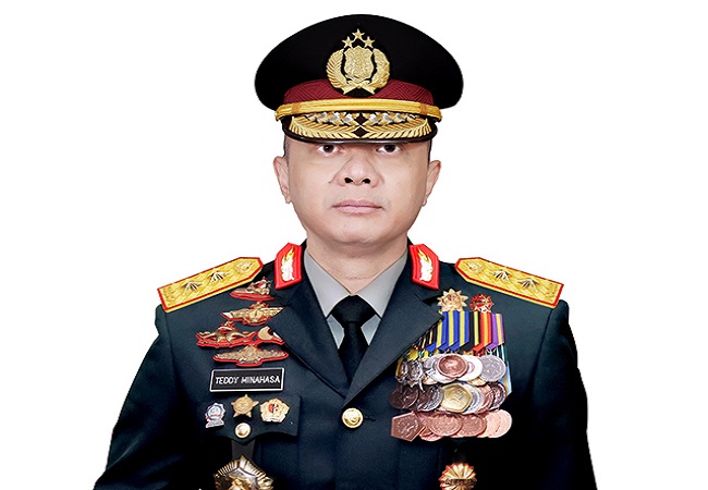 Irjen Teddy Minahasa. (Foto HUMAS POLDA SUMBAR)
