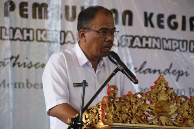 Ketua Dewan Pendidikan Buleleng Made Sedana