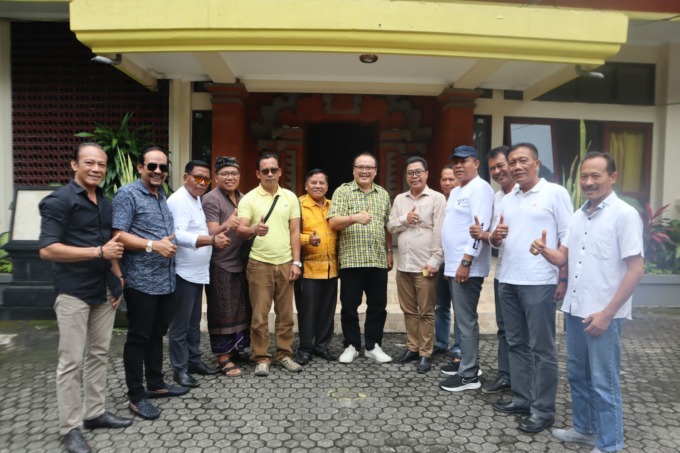KEMBALI KE GOLKAR: Sugawa Korry menyambut baik kembalinya empat mantan kader ke Partai Golkar. (IST)