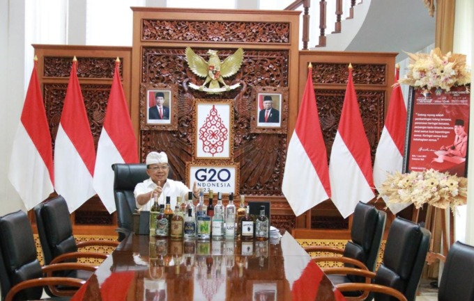LEGAL: Gubernur Bali Wayan Koster tegaskan arak Bali merupakan satu dari delapan warisan budaya Bali lainnya ditetapkan sebagai Warisan Budaya Takbenda (WBTb) Indonesia oleh Kementerian Pendidikan, Kebudayaan, Riset dan Teknologi RI.
