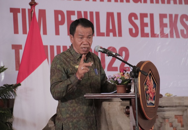 Pejabat Bupati Buleleng Ketut Lihadnyana. (Eka Prasetya)