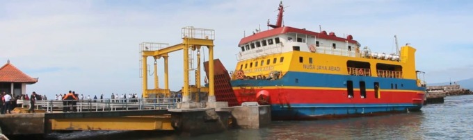 SUDAH BISA MENYEBERANG LAGI: KMP (Kapal Motor Penumpang) Nusa Jaya Abadi ini sudah bisa aktif lagi melayani penyebrangan lintas Nusa Penida-Padangbai. (foto: istimewa)