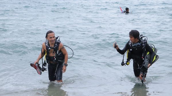 LIBURAN : Kunjungan wisatawan domestik ke Desa Pemuteran Gerokgak Buleleng