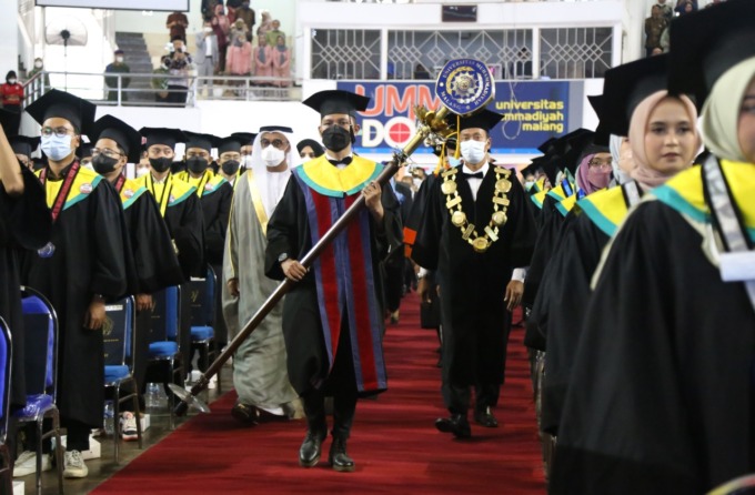 BANGUN BANGSA: Dubes UEA untuk Indonesia berkunjung untuk menjajaki implementasi kerja sama dalam pengembangan Taman Rekreasi Sengkaling UMM, Selasa (13/12). (UMM UNTUK RADAR BALI)