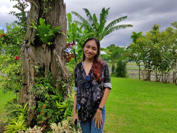 TRENDING: Penyanyi Pop Bali Jegeg Bulan dengan lagunya Care Bebek trending di media sosial hingga ke jagat internasional.