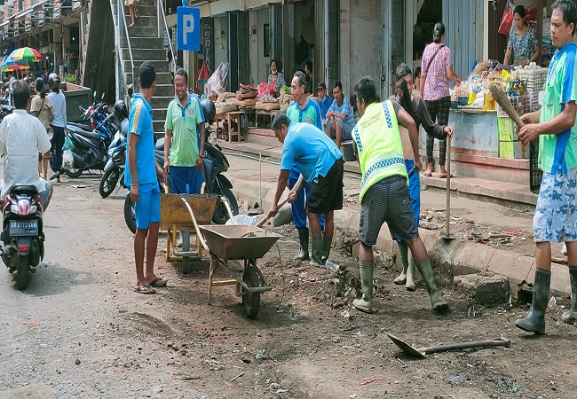 Kondisi penataan di Pasar Anyar Singaraja. (Eka Prsetya)