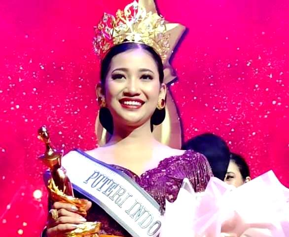 JUARA:  Anak Agung Sagung Istri Nanda Widya Saraswati  dinobatkan sebagai Puteri Indonesia Bali 2023 di Balai Budaya Giri Nata Mandala, Puspem Badung (foto:istimewa)